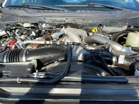 Used 2023 Ford F250 Lariat w/ Lariat Ultimate Package image 35