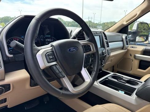 Used 2020 Ford F250 Lariat w/ Tremor Off-Road Package AWD/4WD image 30