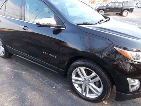 Used 2018 Chevrolet Equinox Premier FWD image 11