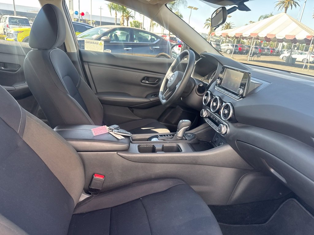 Used 2025 Nissan Sentra S FWD image 8