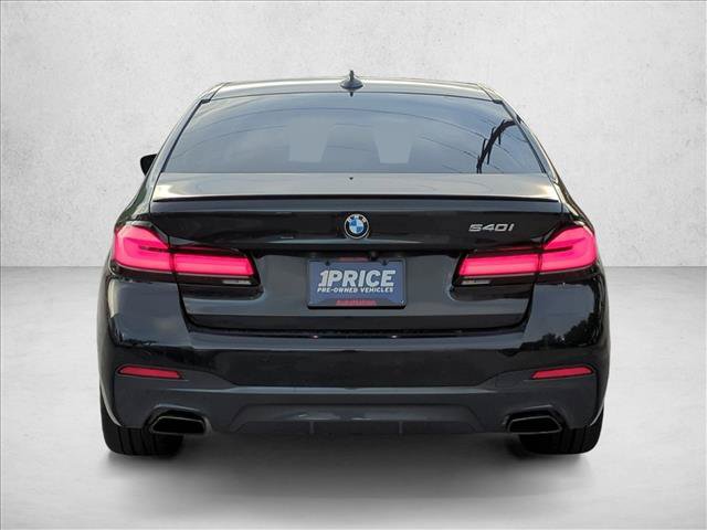 Used 2023 BMW 540i w/ Executive Package RWD image 7