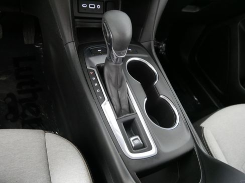 Certified 2024 Chevrolet Equinox LT image 24