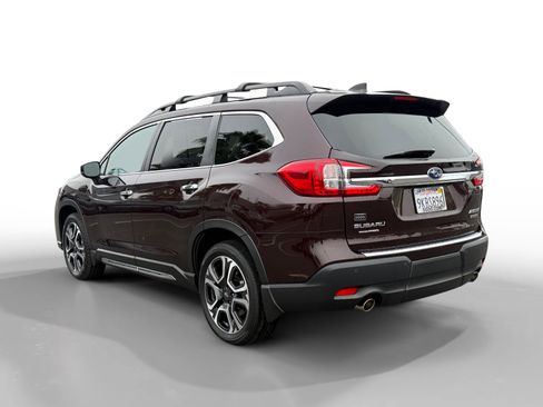 Used 2024 Subaru Ascent Touring image 3