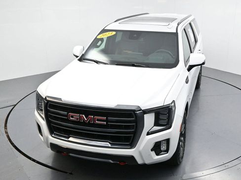 Used 2023 GMC Yukon XL AT4 w/ AT4 Premium Plus Package AWD/4WD image 46