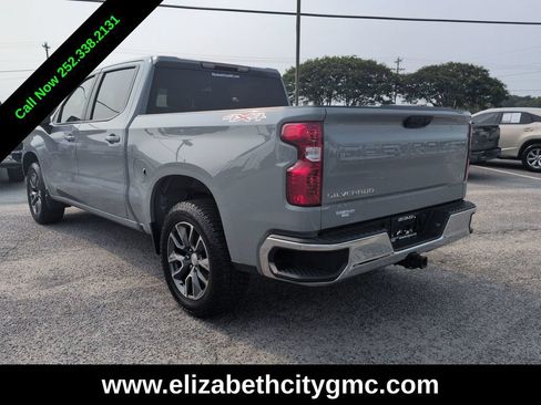Used 2024 Chevrolet Silverado 1500 LT AWD/4WD image 9