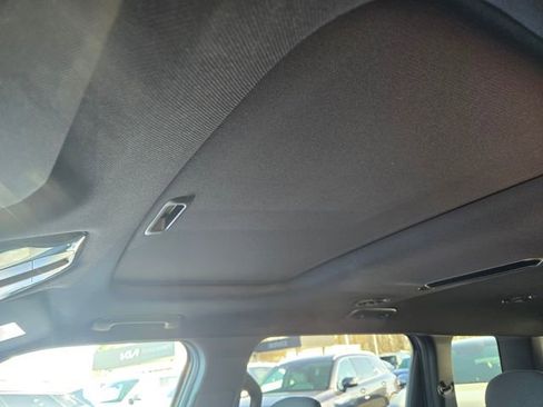 New 2027 Kia Telluride S image 21