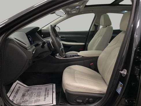 Used 2023 Hyundai Sonata Limited image 31