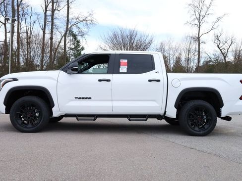 New 2026 Toyota Tundra SR5 image 6