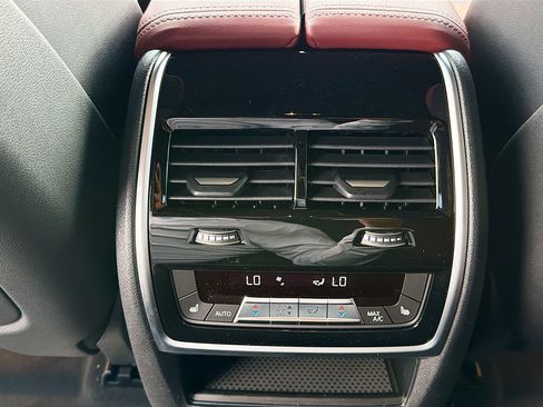 New 2027 BMW X6 M60i AWD/4WD image 19