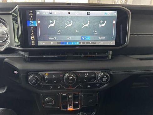New 2025 Jeep Wrangler Unlimited Sahara AWD/4WD image 54