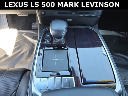Used 2020 Lexus LS 500 w/ Interior Upgrade Package image 25