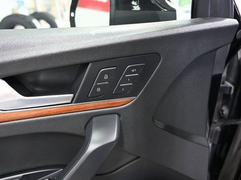 Used 2021 Audi Q5 2.0T Premium Plus image 27