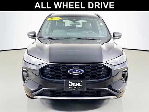 Used 2023 Ford Escape ST-Line w/ Tech Pack #1 AWD/4WD image 2