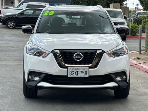 Used 2020 Nissan Kicks SR w/ SR Premium Package FWD image 9