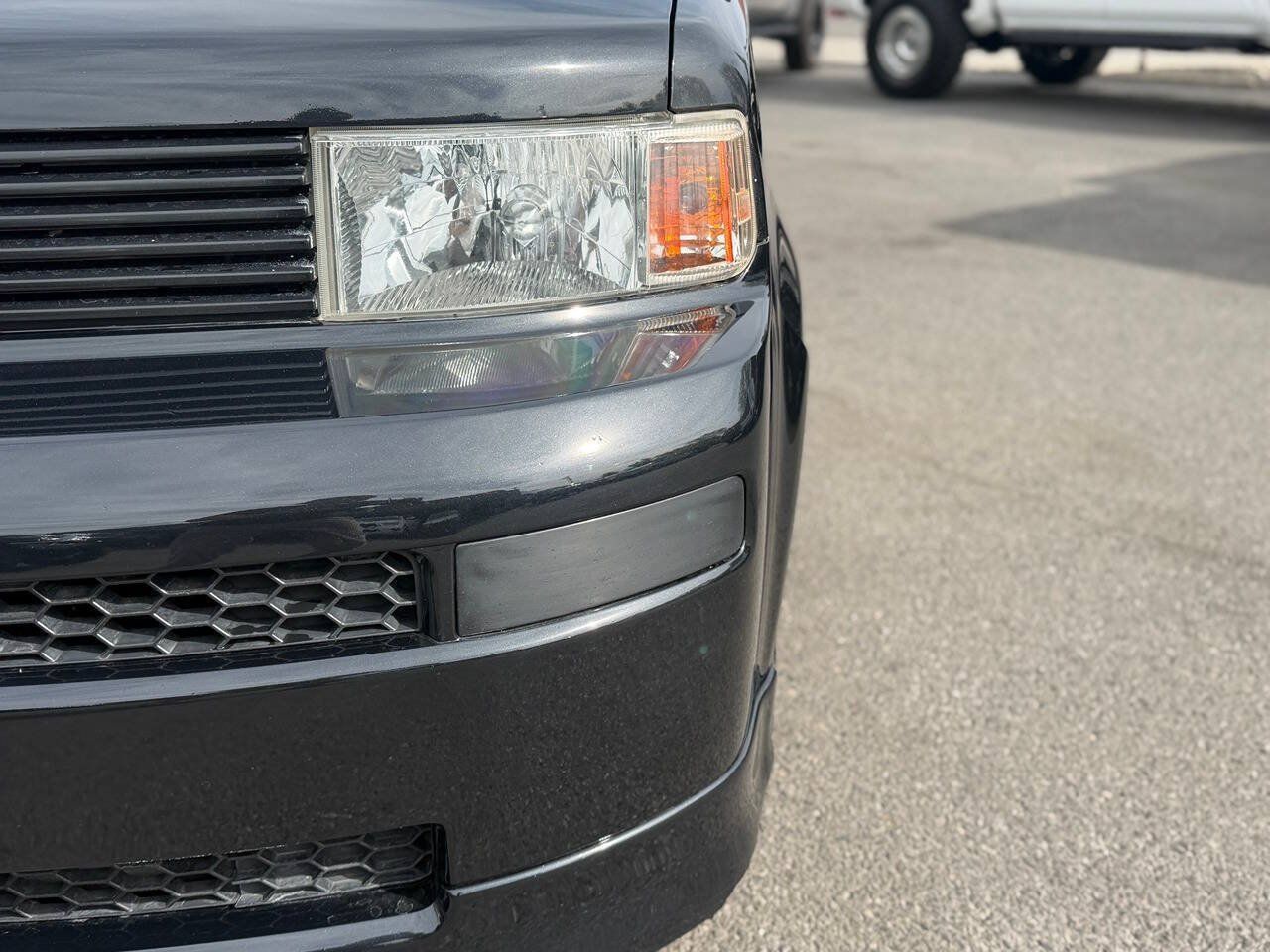 Used 2006 Scion xB FWD image 63