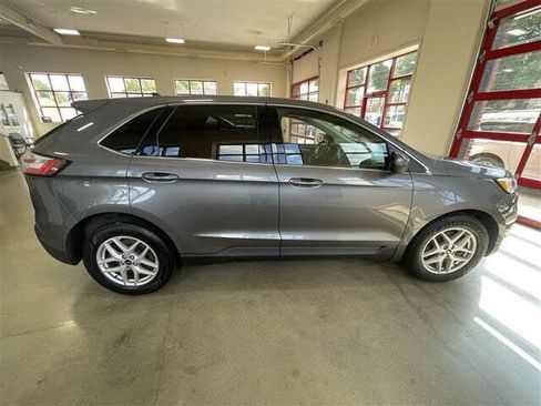 Used 2021 Ford Edge SEL w/ Convenience Package AWD/4WD image 8