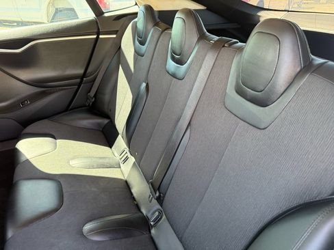 Used 2013 Tesla Model S RWD image 28