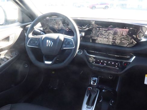 New 2026 Buick Envista Avenir image 10