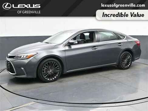 Used 2017 Toyota Avalon Touring image 4
