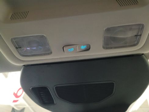 Used 2021 Ford Escape SE FWD image 29