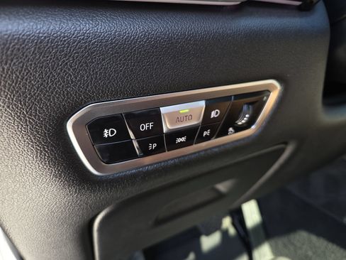 Used 2019 BMW X5 xDrive40i w/ Premium Package 2 AWD/4WD image 11