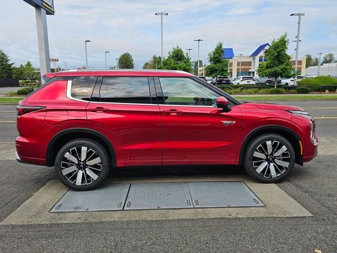 New 2026 Mitsubishi Outlander SEL AWD/4WD image 4