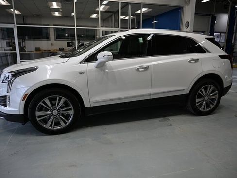 Used 2025 Cadillac XT5 Premium Luxury image 7