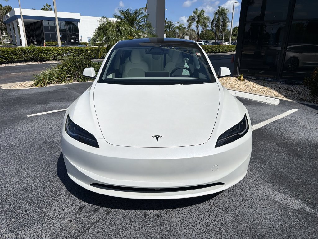 Used 2026 Tesla Model 3 RWD image 3