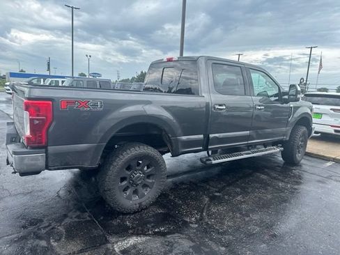 Used 2017 Ford F350 Lariat AWD/4WD image 5