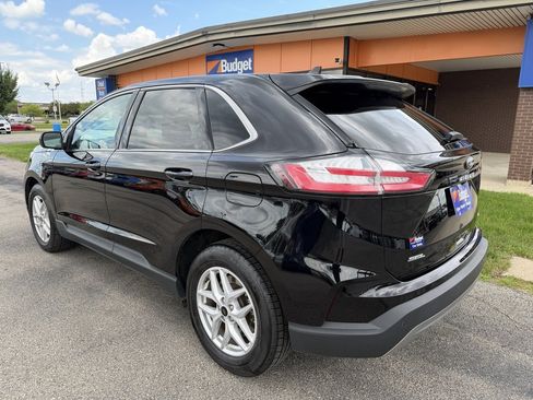 Used 2024 Ford Edge SEL w/ Cargo Accessory Package AWD/4WD image 3