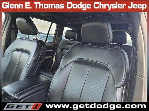 Certified 2025 Jeep Grand Cherokee Limited w/ Luxury Tech Group II AWD/4WD image 23
