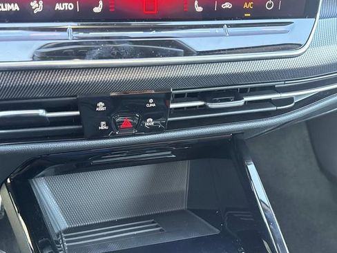 New 2026 Volkswagen GTI SE FWD image 22