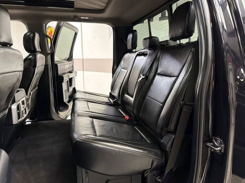 Used 2019 Ford F250 Lariat w/ Lariat Ultimate Package AWD/4WD image 34