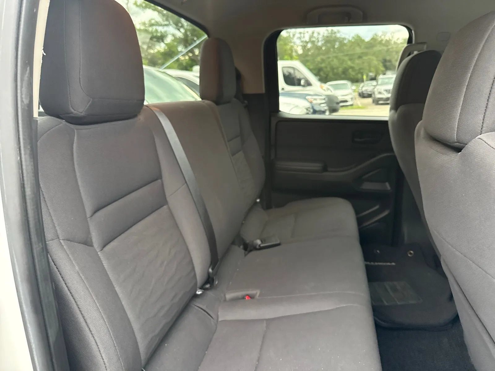 Used 2024 Nissan Frontier S w/ Technology Package RWD image 14