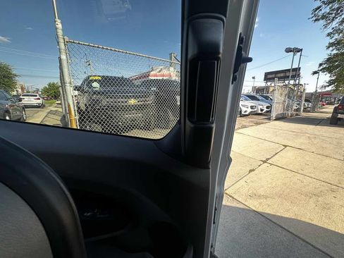 Used 2020 Ford Transit Connect XLT image 12