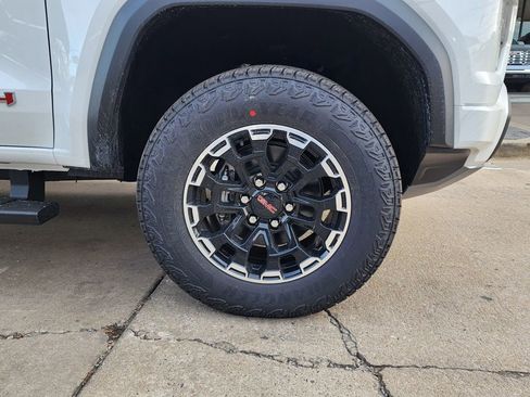 New 2026 GMC Canyon AT4 w/ Technology Plus Package image 53