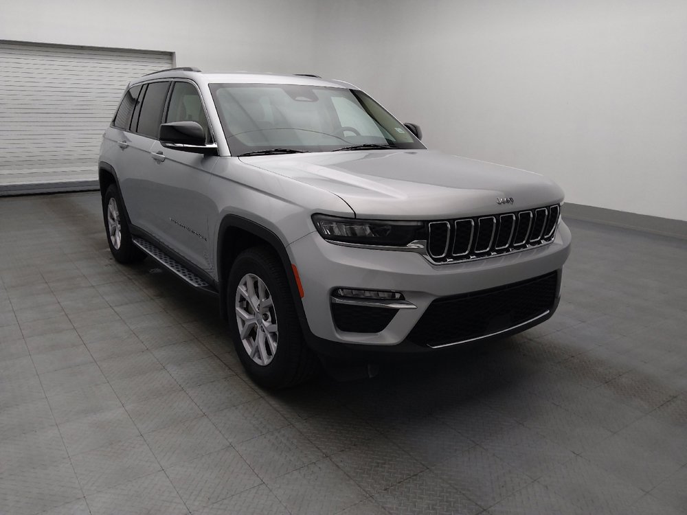Used 2022 Jeep Grand Cherokee Limited w/ MOPAR Finishing Package RWD image 13