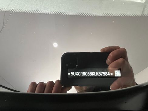 Used 2019 BMW X5 xDrive40i w/ M Sport Package image 25