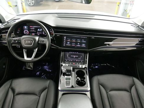 Used 2021 Audi Q7 2.0T Premium Plus w/ Premium Plus Package AWD/4WD image 8