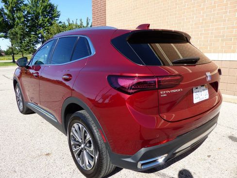 Used 2024 Buick Envision Preferred AWD/4WD image 7