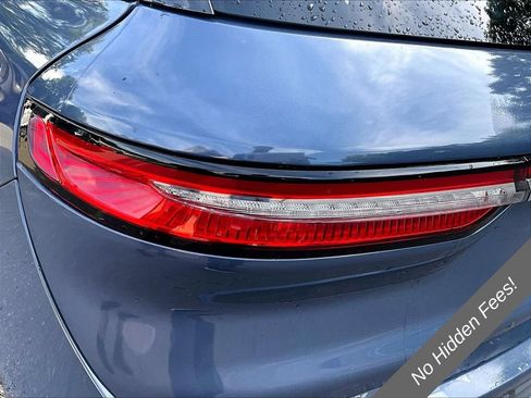 Used 2022 Lincoln Corsair AWD w/ Premium Package image 25