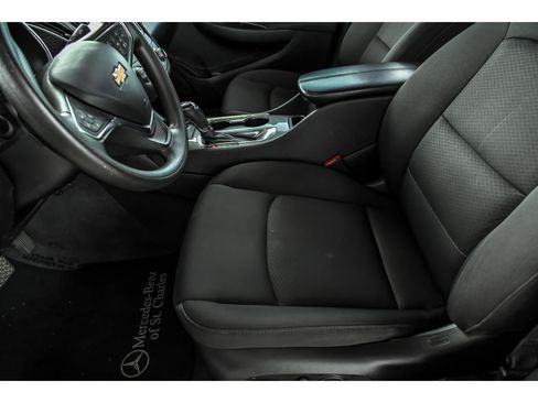 Used 2020 Chevrolet Malibu LT FWD image 11