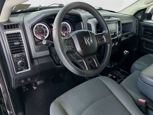 Used 2018 RAM 2500 Tradesman w/ Chrome Appearance Group AWD/4WD image 27