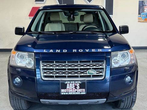 Used 2008 Land Rover LR2 HSE AWD/4WD image 2