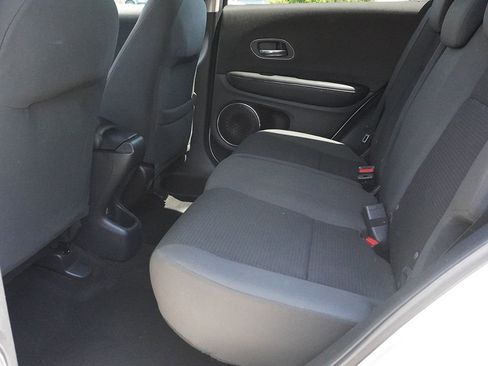 Used 2021 Honda HR-V EX image 29