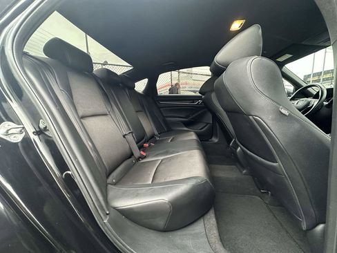 Used 2019 Honda Accord Sport image 33