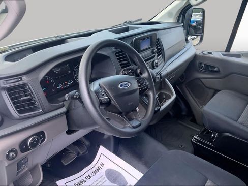 Certified 2025 Ford Transit 250 Low Roof w/ Exterior Upgrade Package RWD image 17
