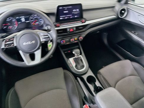 Used 2024 Kia Forte LXS FWD image 25