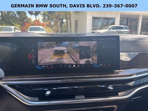 Used 2025 BMW X7 M60i image 46