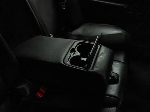 Used 2023 Lexus ES 350 w/ Premium Package FWD image 11